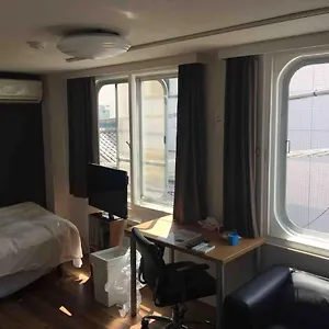 Monterilla Yotsuya Hotel 公寓