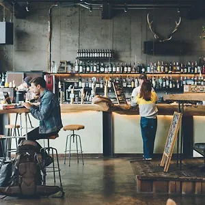 Auberge de jeunesse Nui. Hostel&bar Lounge, Tōkyō